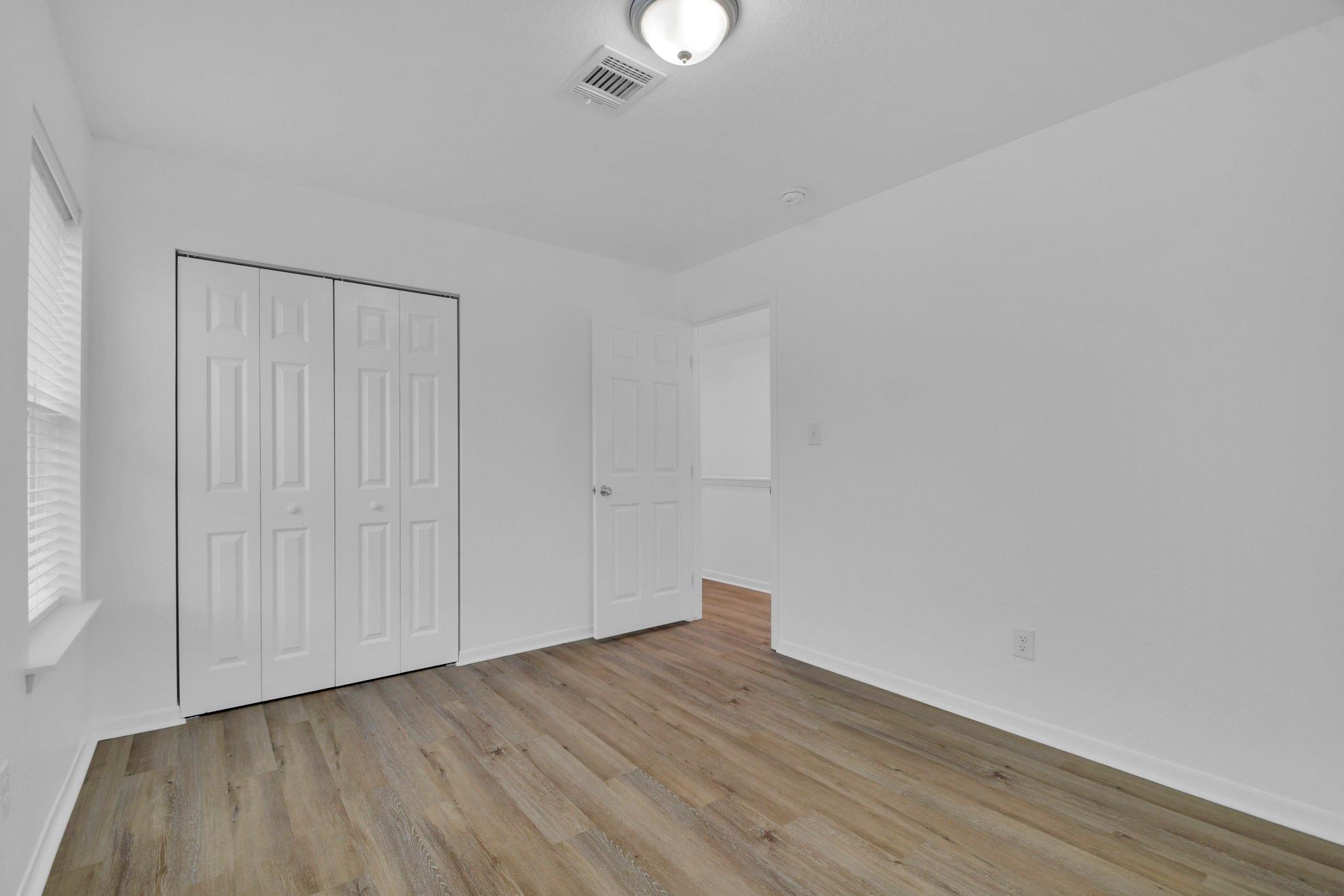 1004 E Fannin Street Luling TX 78648