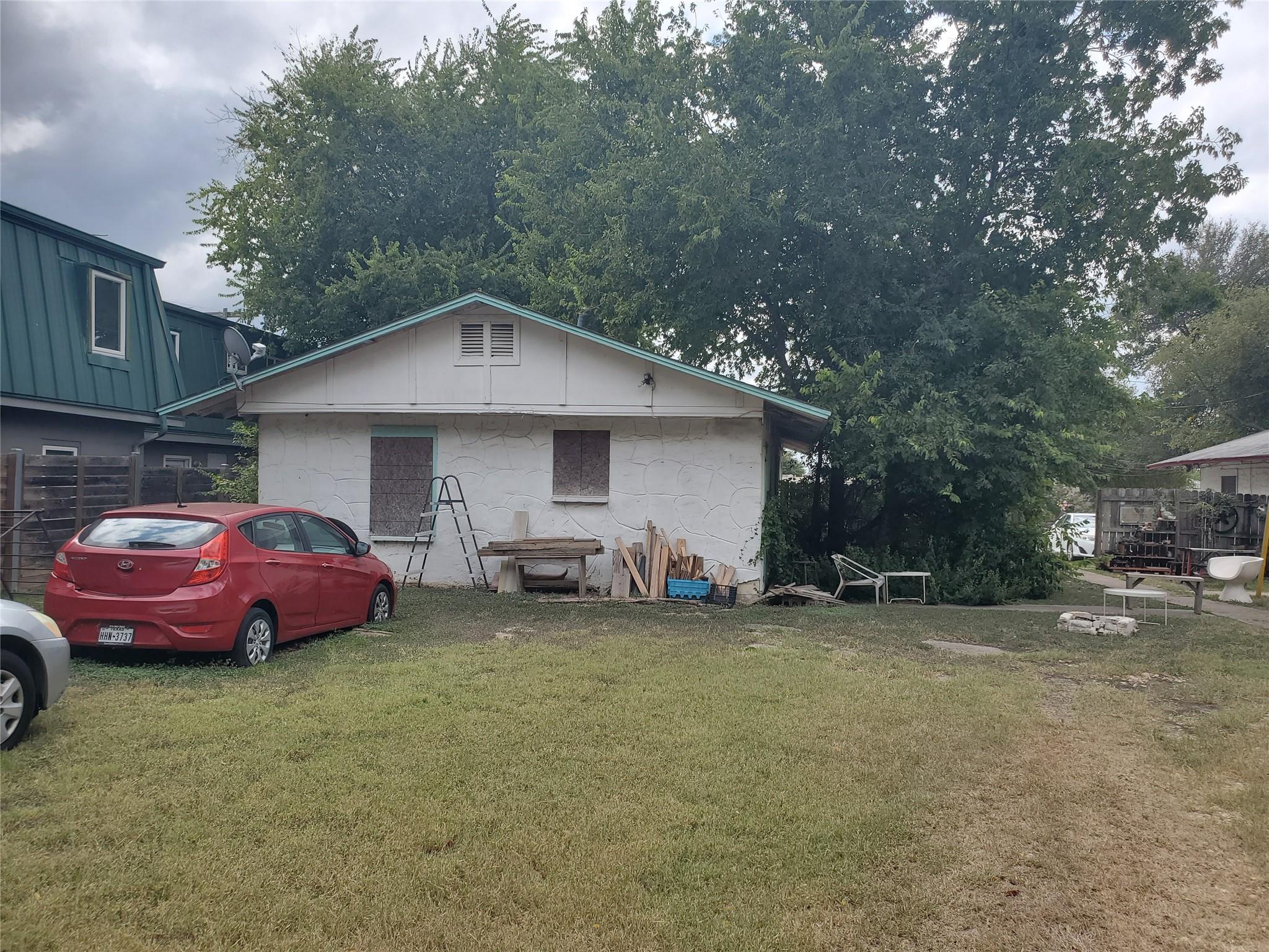 2610 Rogers Avenue Austin TX 78722
