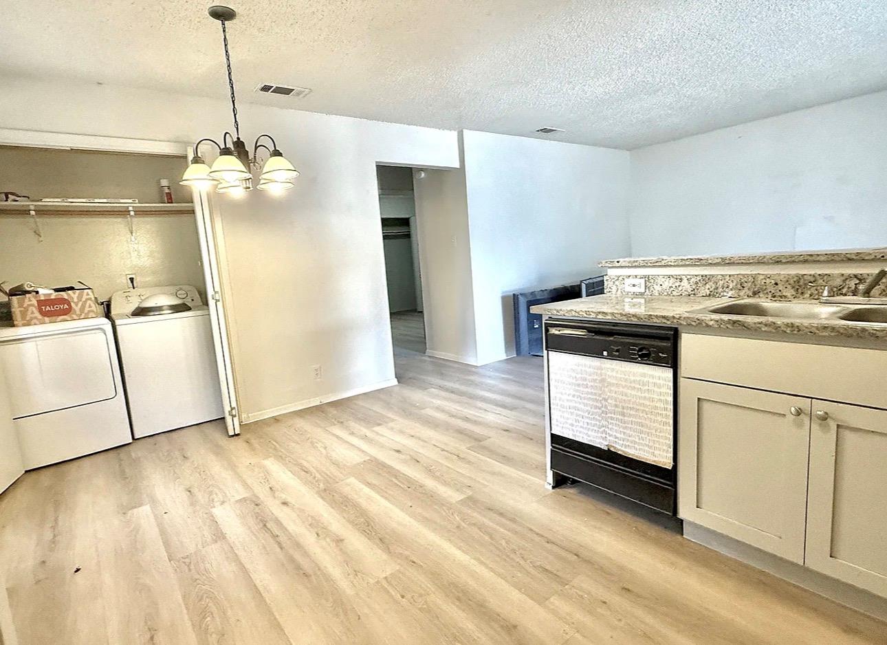 302 Hedgewood Drive Georgetown TX 78628