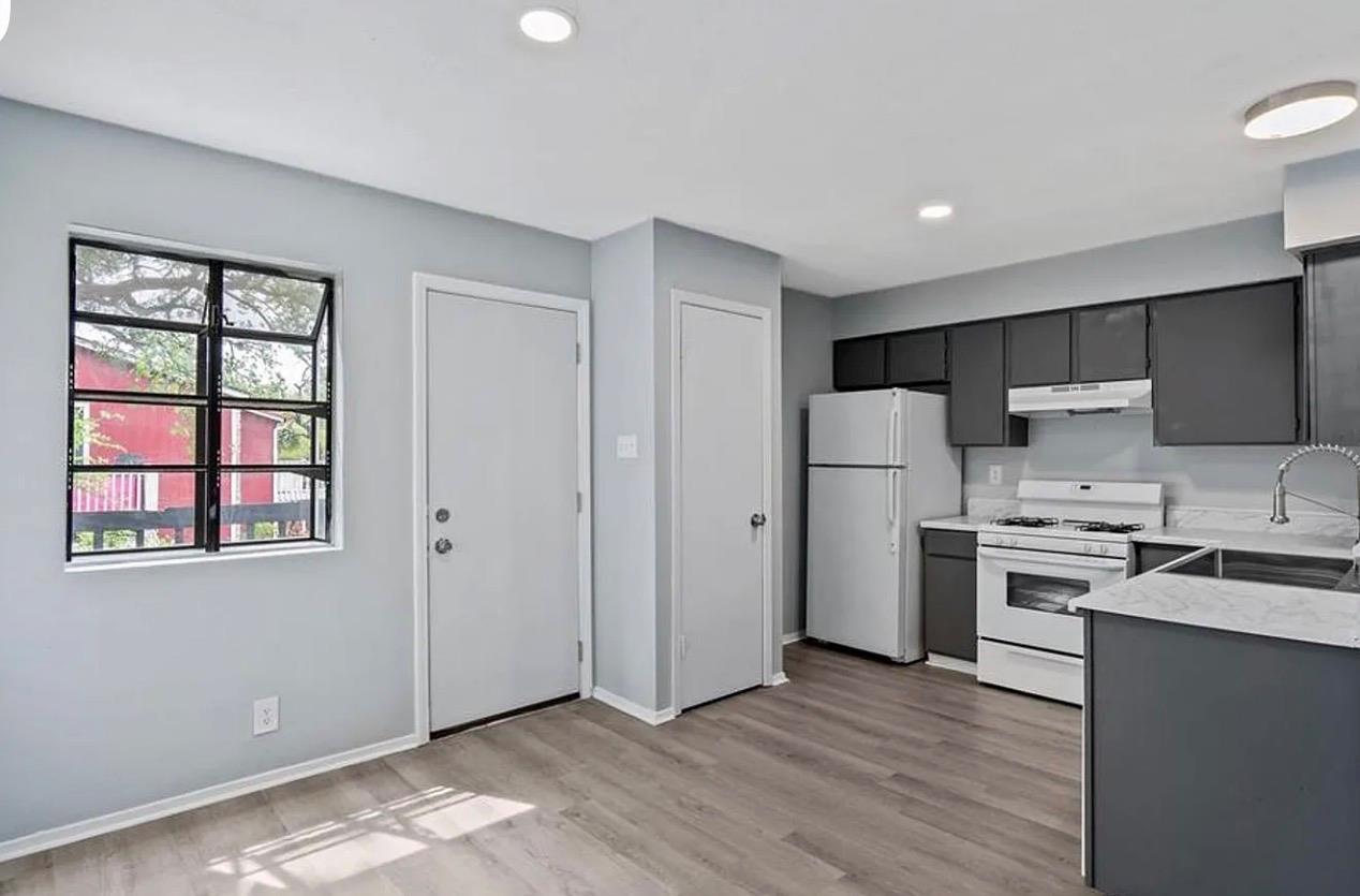 302 Hedgewood Drive Georgetown TX 78628