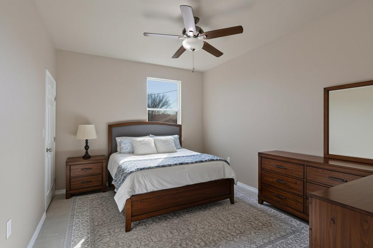 1300 Hausman Lockhart TX 78644