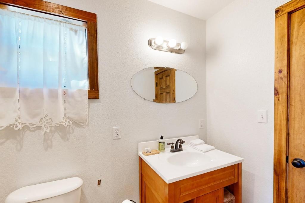 961 Buttercup Lane Wimberley TX 78676