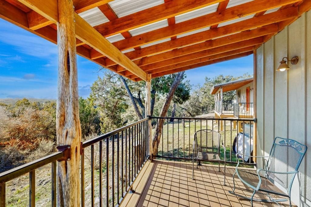 961 Buttercup Lane Wimberley TX 78676