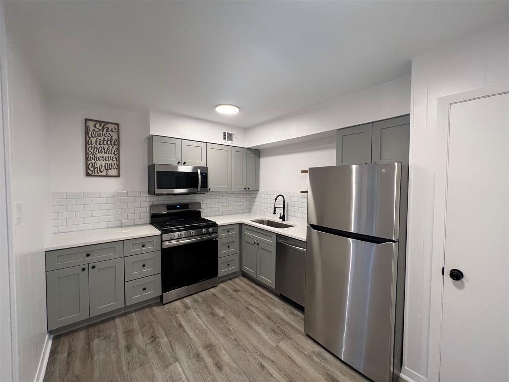 2306 Barton Village Circle Austin TX 78704