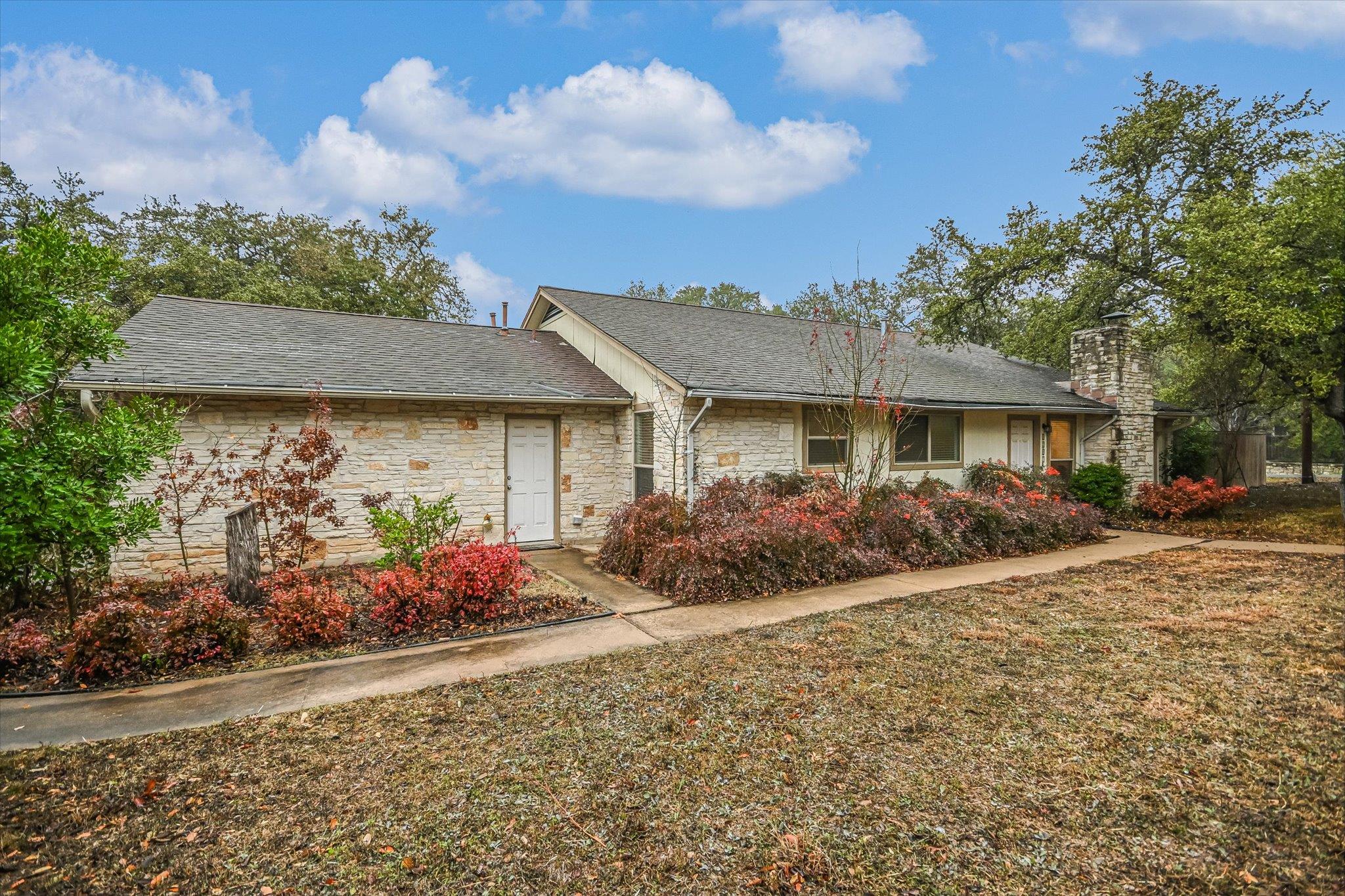 3207 Eanes Circle Austin TX 78746