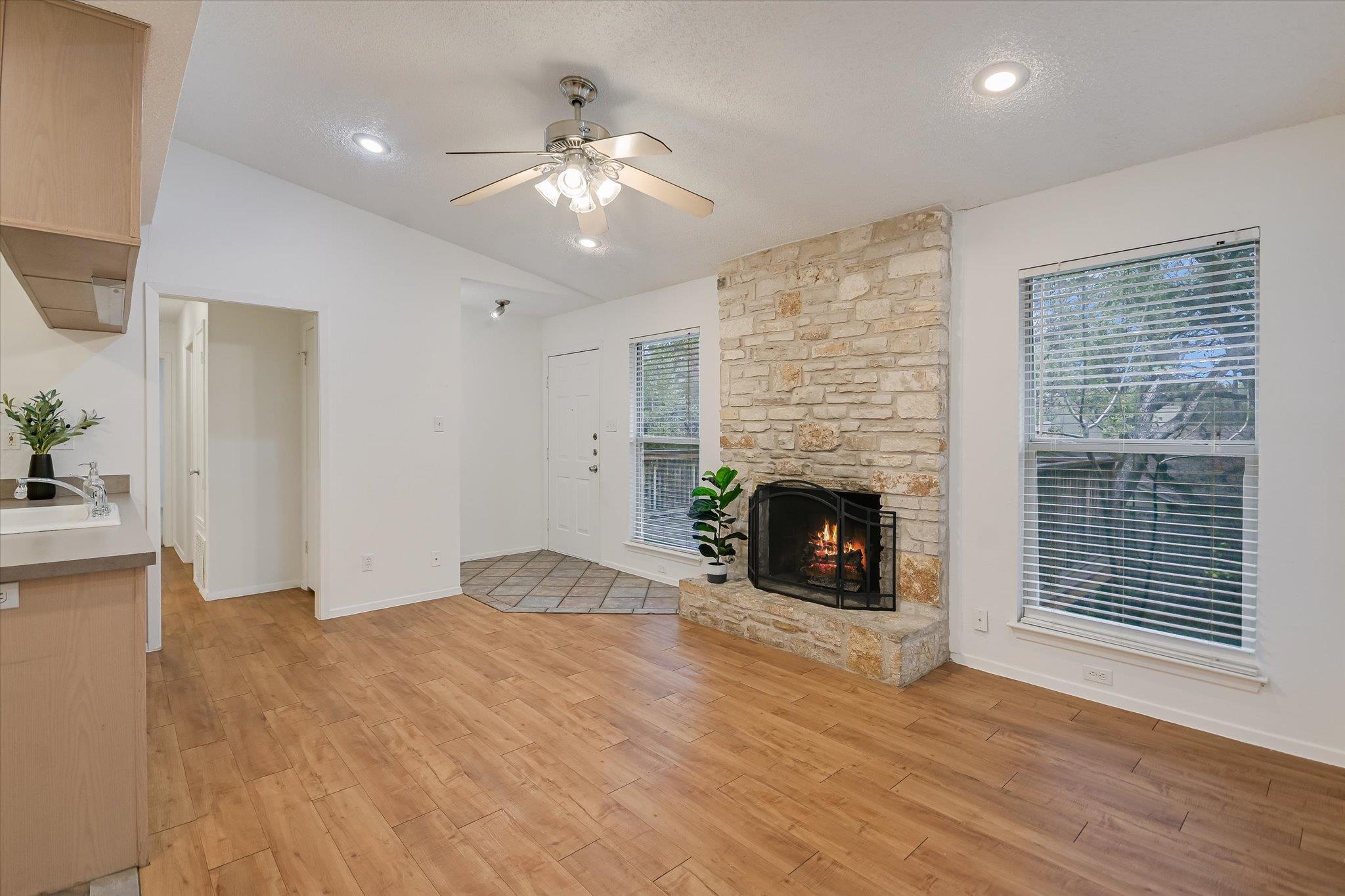 3207 Eanes Circle Austin TX 78746