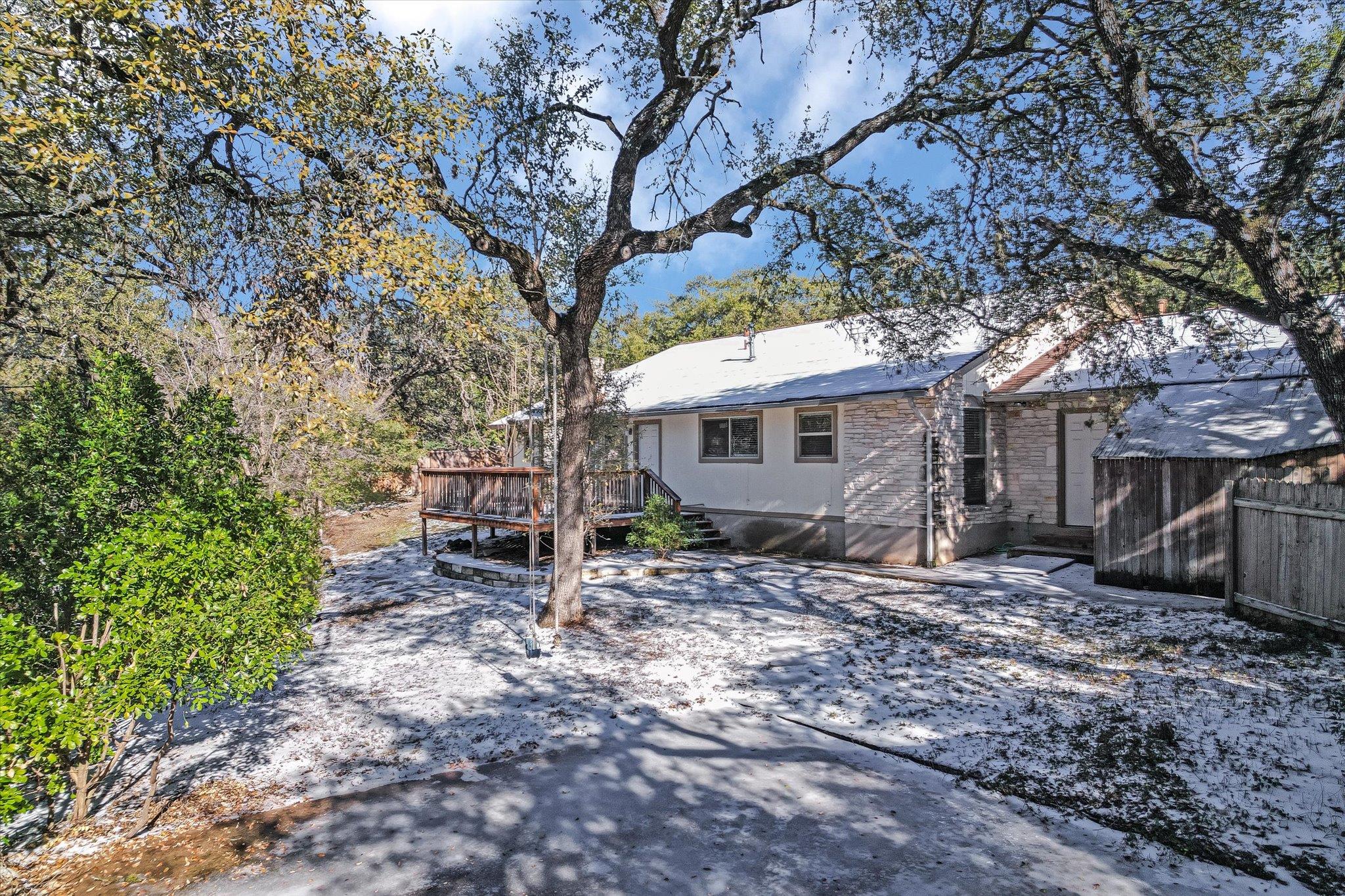 3207 Eanes Circle Austin TX 78746