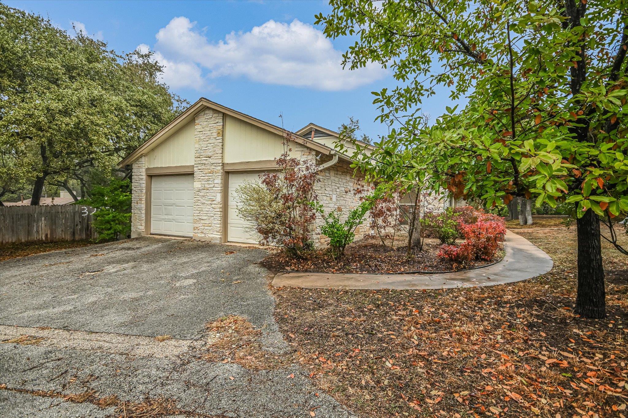 3207 Eanes Circle Austin TX 78746