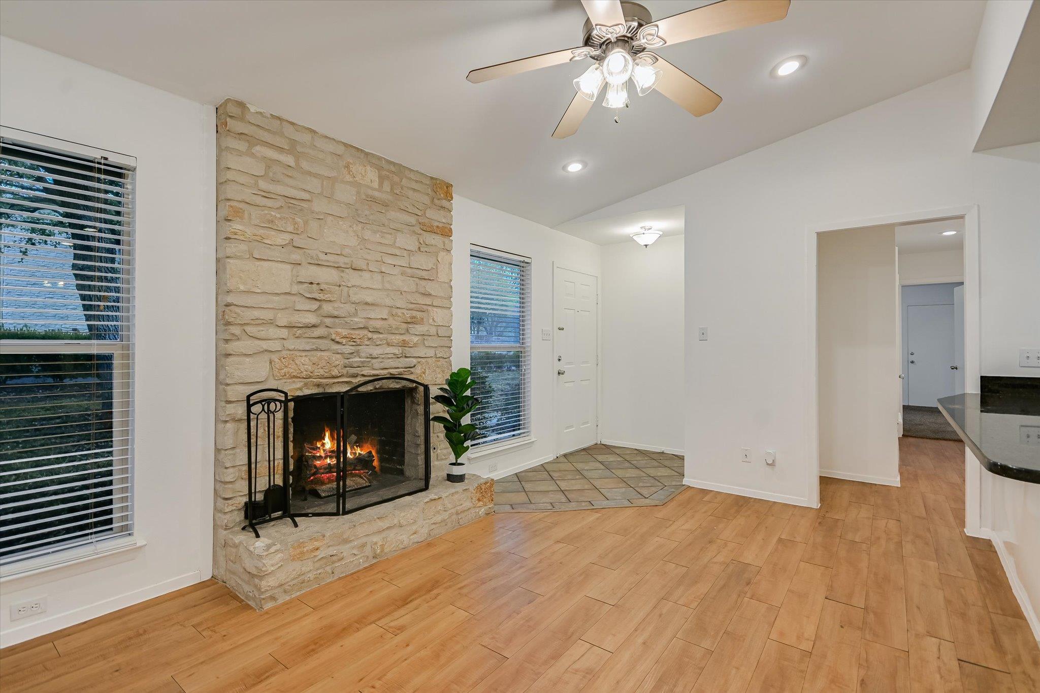 3207 Eanes Circle Austin TX 78746