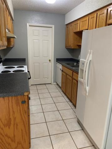 413-415 Live Oak Street Kyle TX 78640