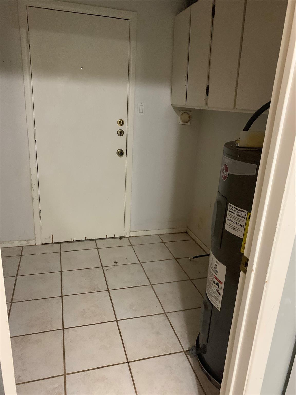 413-415 Live Oak Street Kyle TX 78640