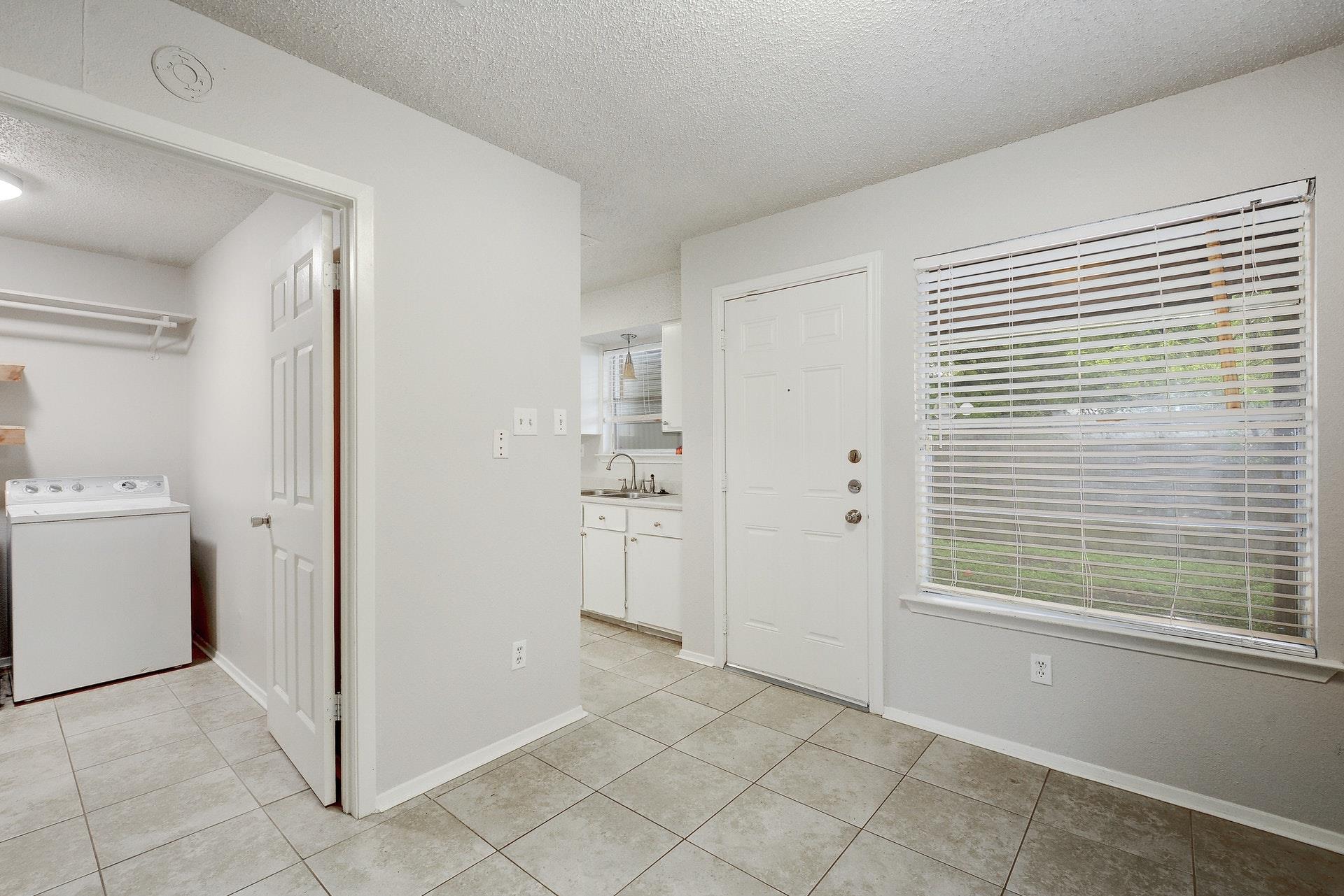 7105 Cannonleague Drive Austin TX 78745