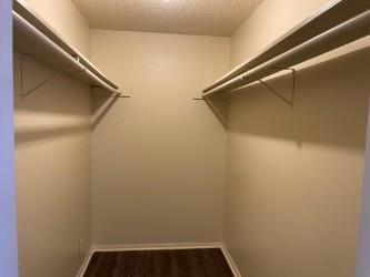 809 Plumpton Drive Austin TX 78745