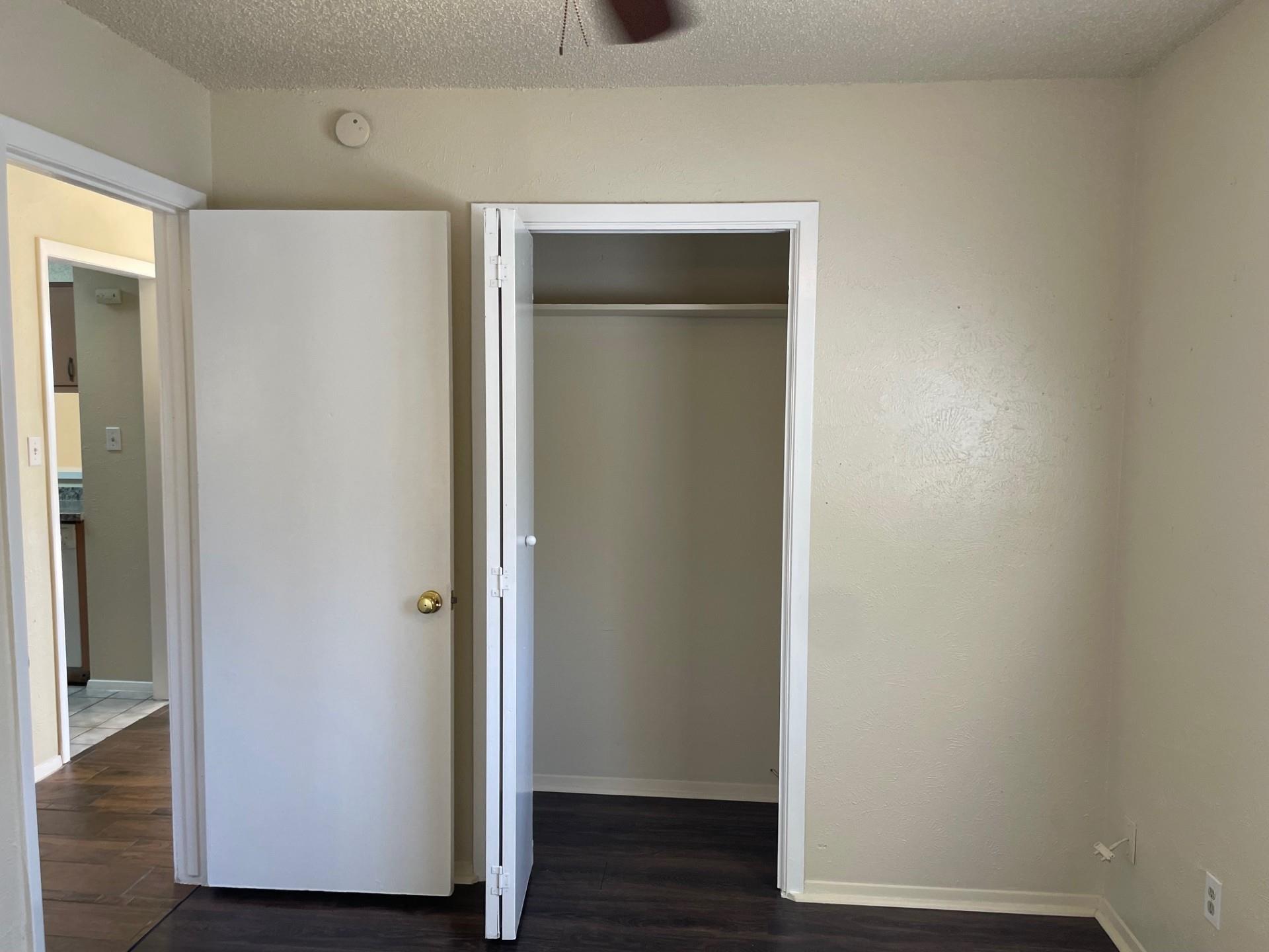 809 Plumpton Drive Austin TX 78745