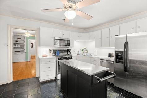 1406 Summit Street Austin TX 78741