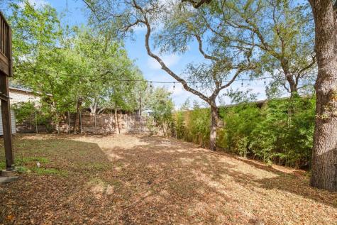 1406 Summit Street Austin TX 78741