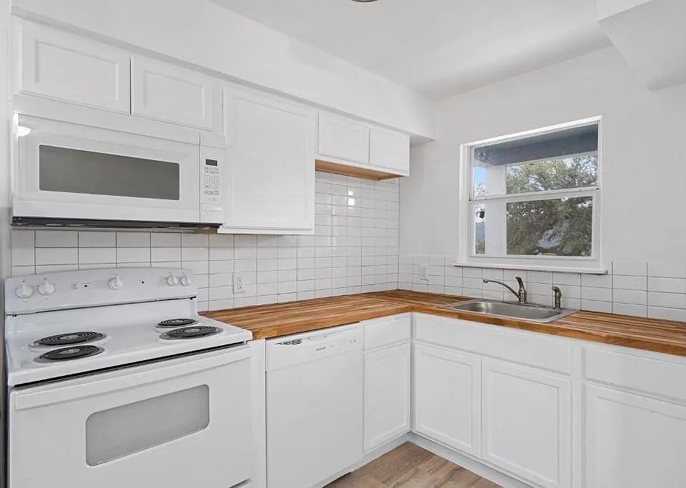1302 S Quinlan Park Road Austin TX 78732
