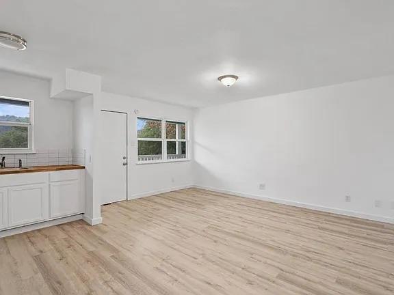 1302 S Quinlan Park Road Austin TX 78732