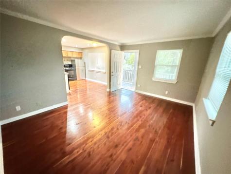1302 S Quinlan Park Road Austin TX 78732