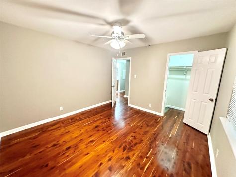 1302 S Quinlan Park Road Austin TX 78732