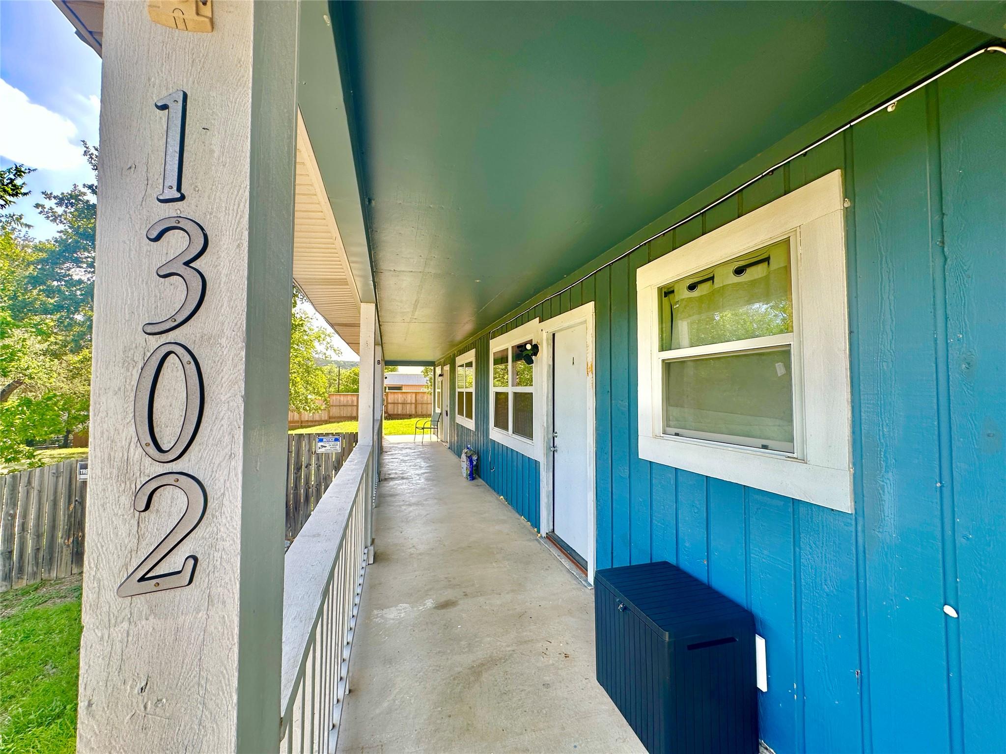 1302 S Quinlan Park Road Austin TX 78732