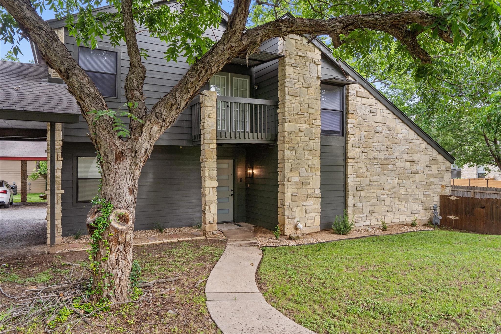 1804 Cinnamon Path Austin TX 78704