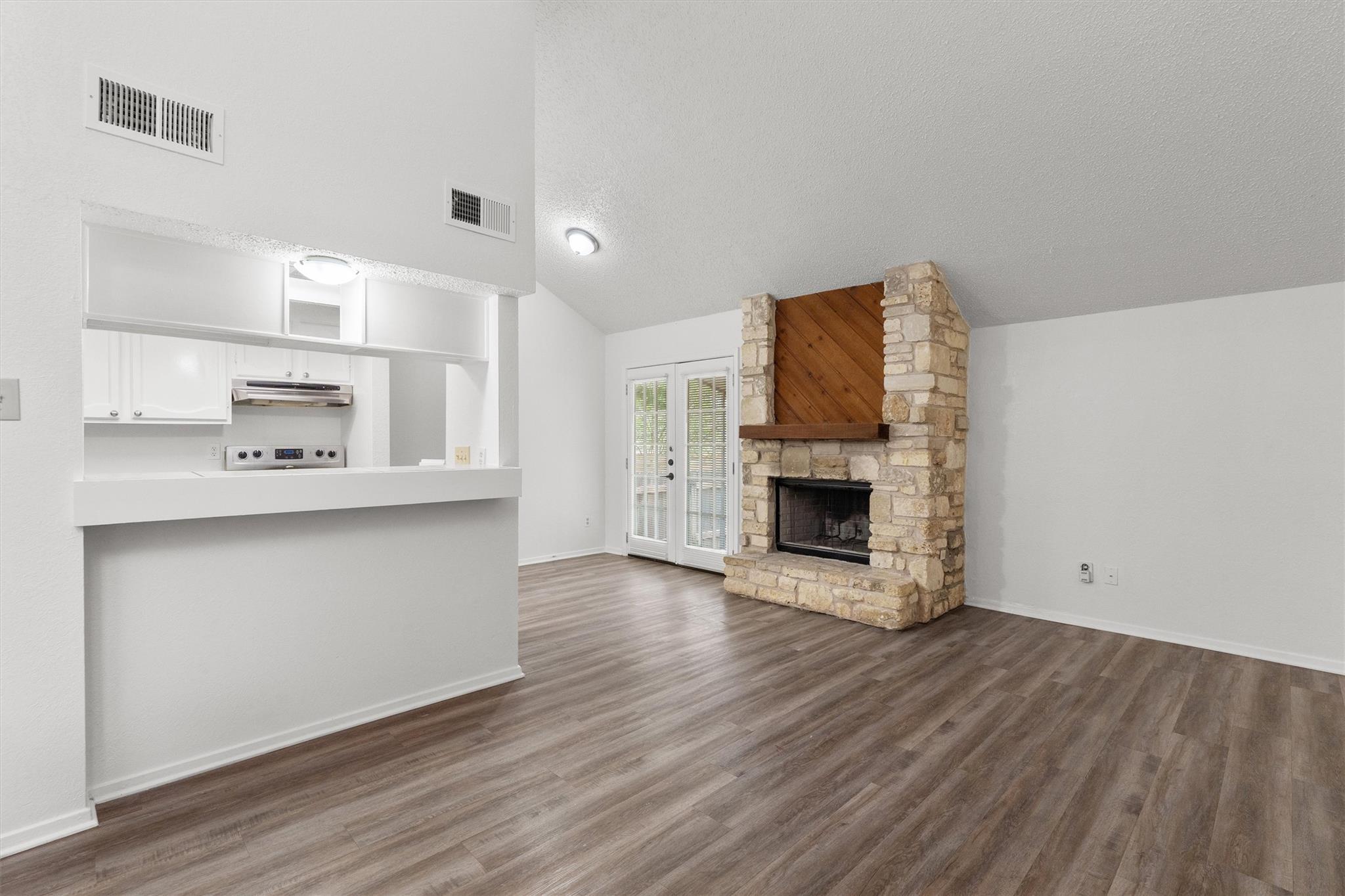 1804 Cinnamon Path Austin TX 78704