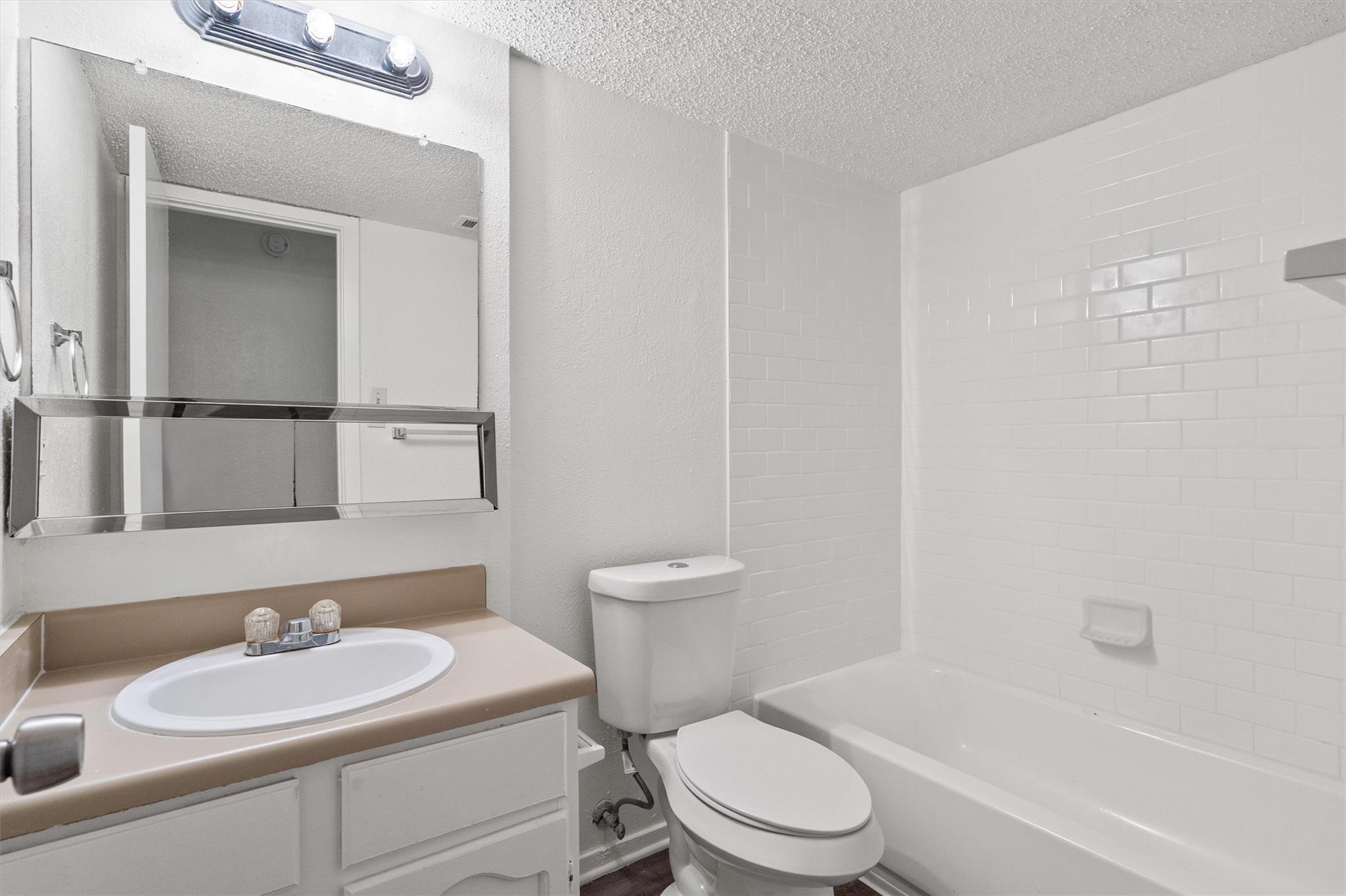 1804 Cinnamon Path Austin TX 78704