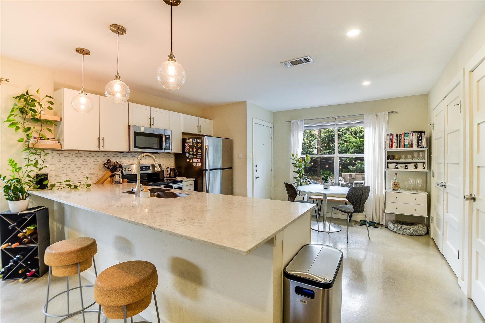 1501 Cinnamon Path Austin TX 78704
