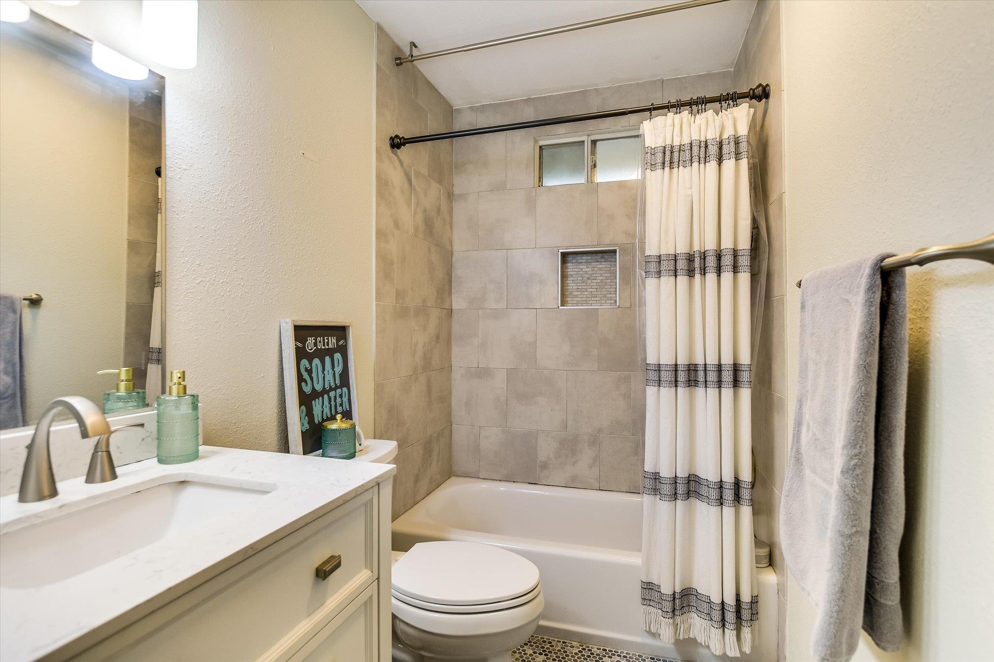 1501 Cinnamon Path Austin TX 78704