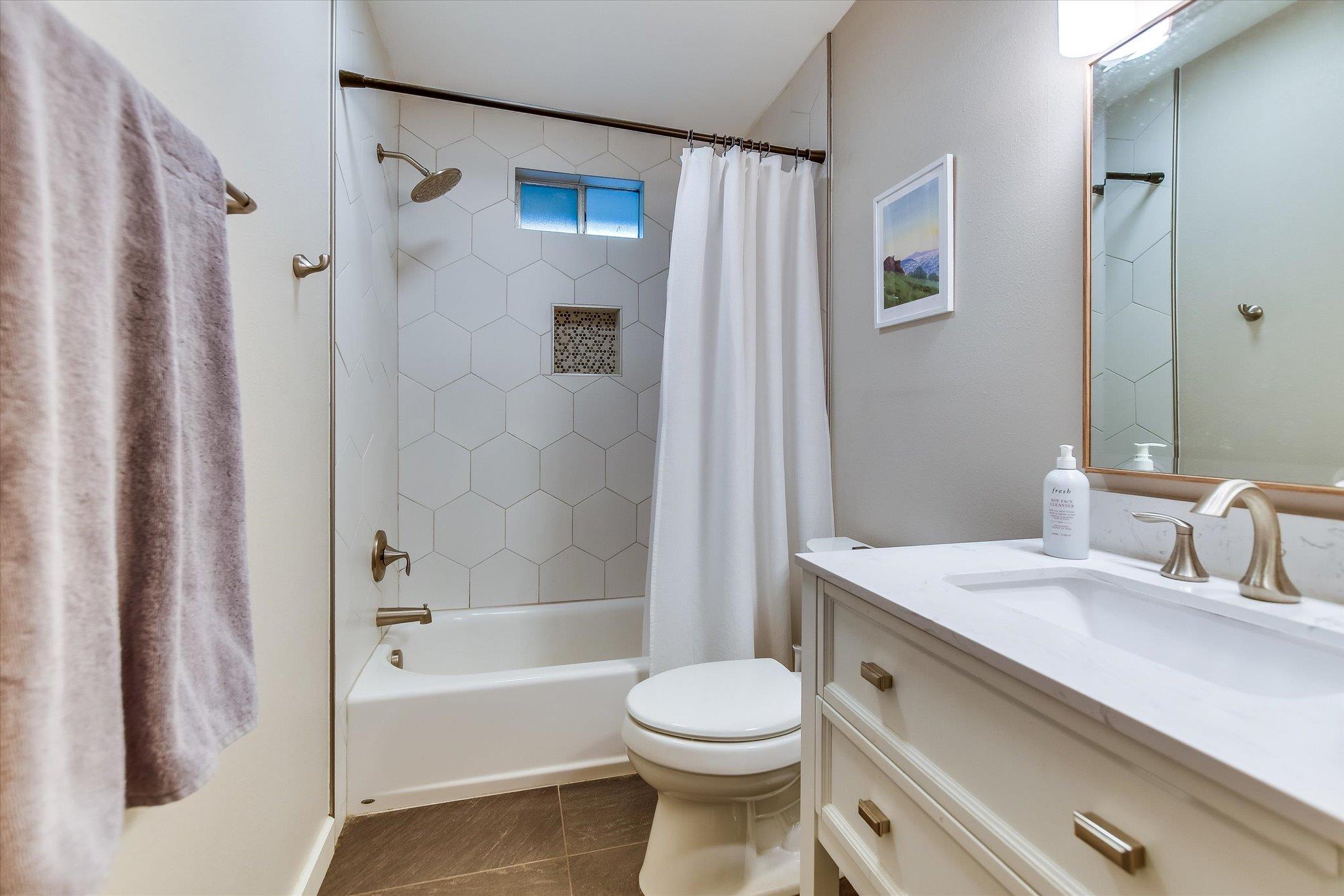1501 Cinnamon Path Austin TX 78704