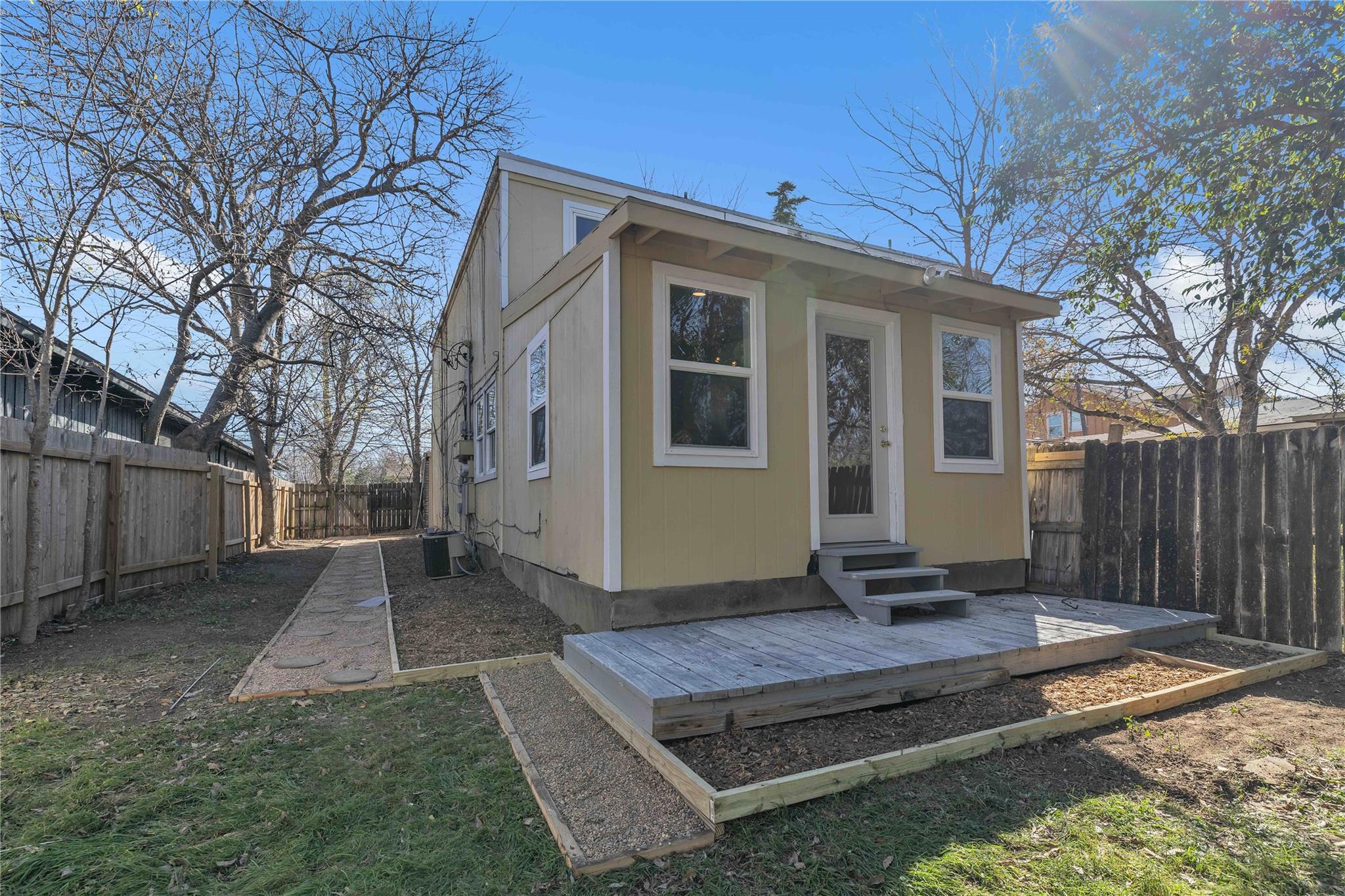 5210 Woodrow Avenue Austin TX 78756