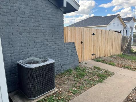 15504 Spring Hill Lane Pflugerville TX 78660