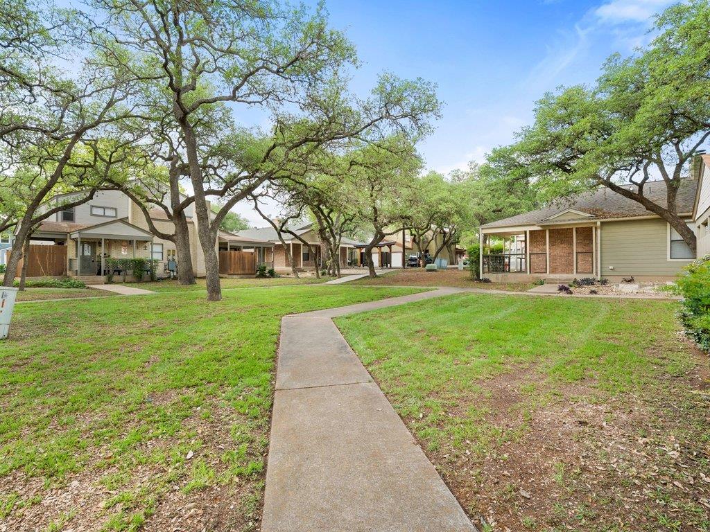 7825 Beauregard Circle Austin TX 78745