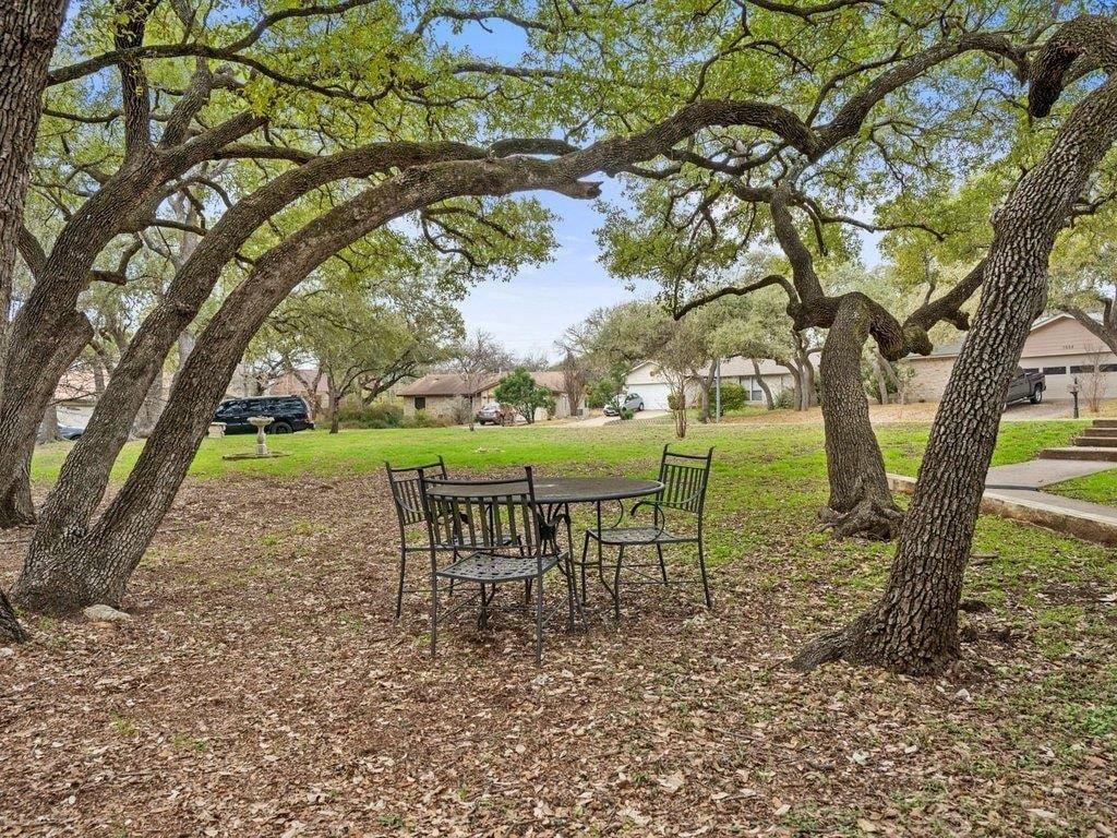 7825 Beauregard Circle Austin TX 78745
