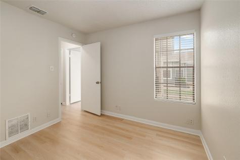 1915 Margalene Way Austin TX 78728