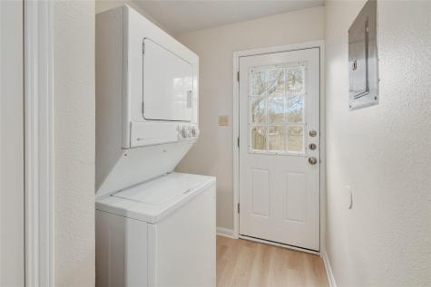 1915 Margalene Way Austin TX 78728