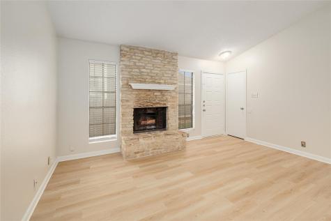 1915 Margalene Way Austin TX 78728