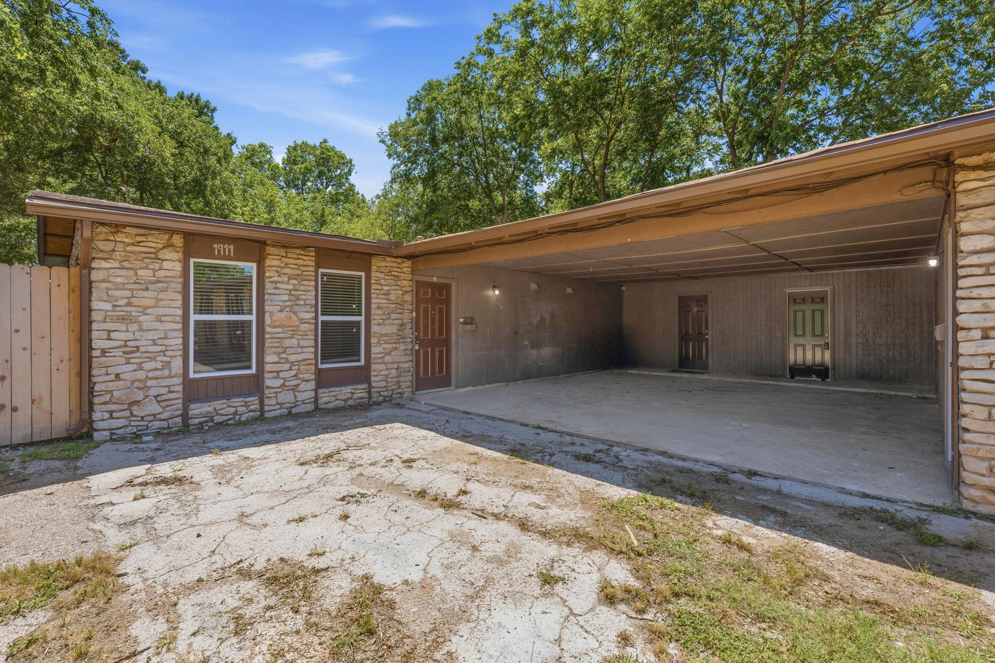1911 Hearthside Drive Austin TX 78757