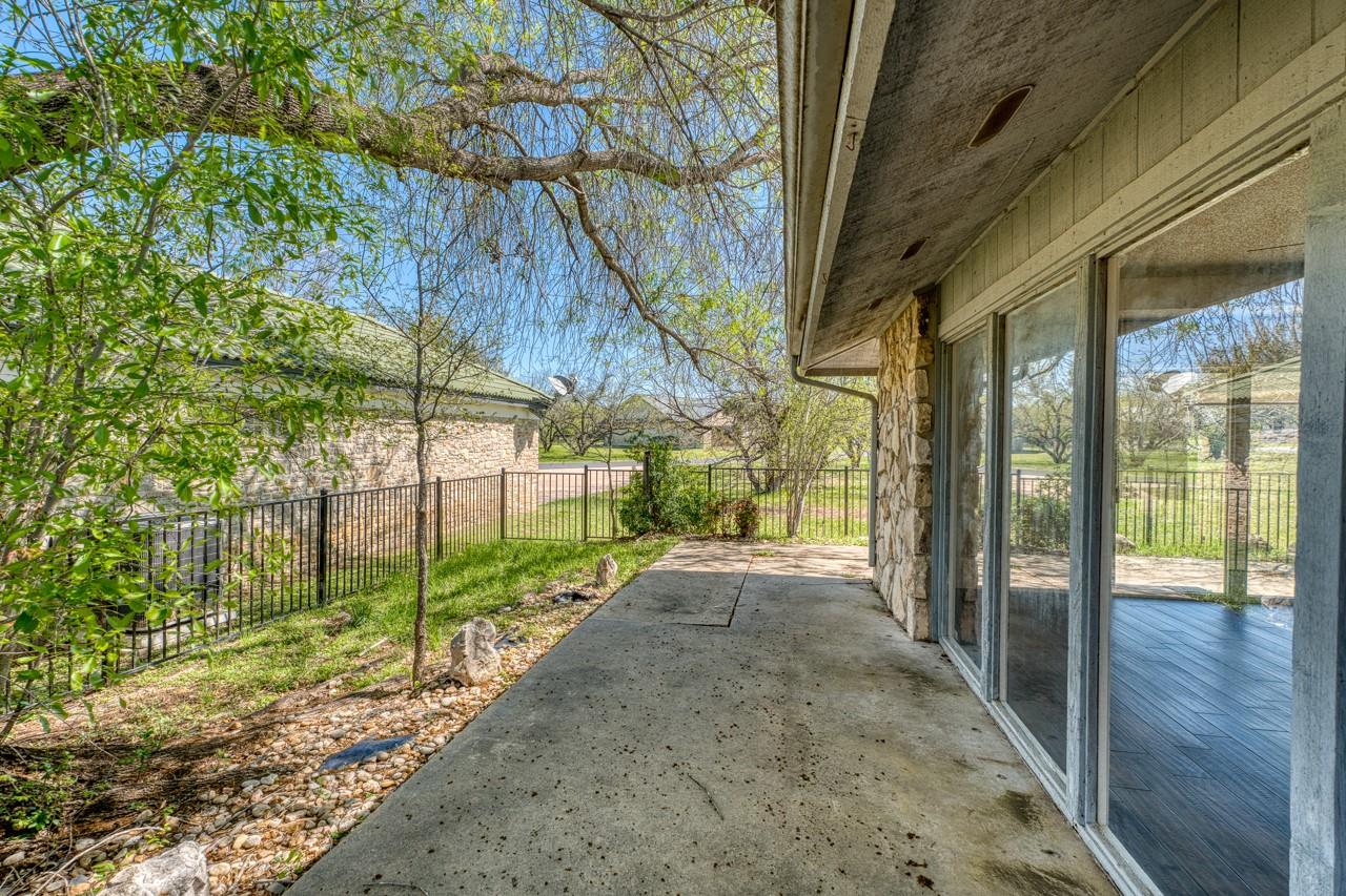 1504 Azure Horseshoe Bay TX 78657