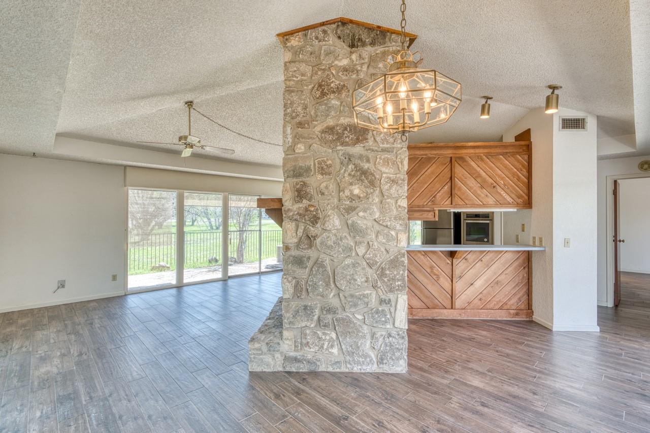 1504 Azure Horseshoe Bay TX 78657