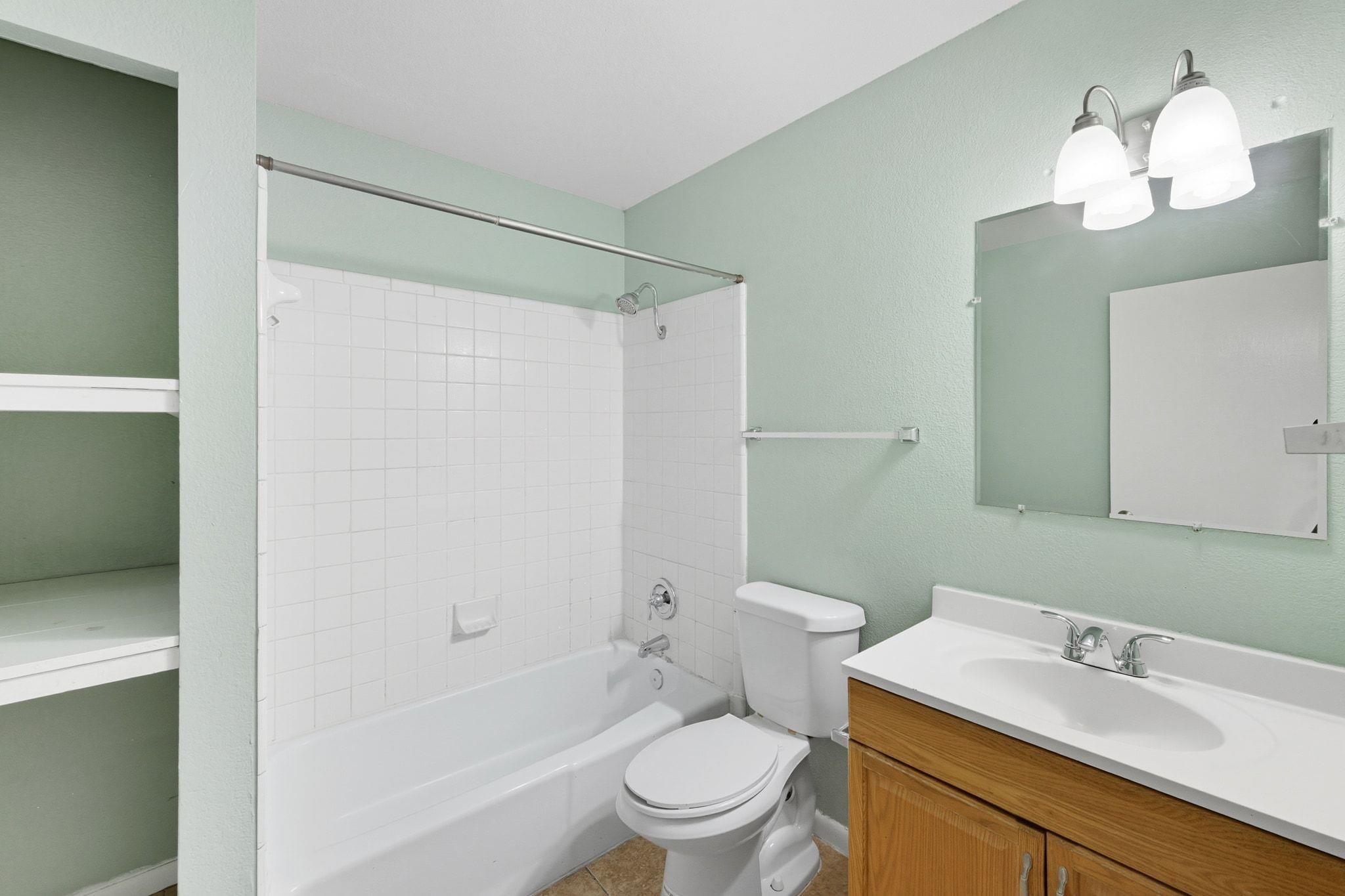 2206 Mission Hill Circle Austin TX 78741
