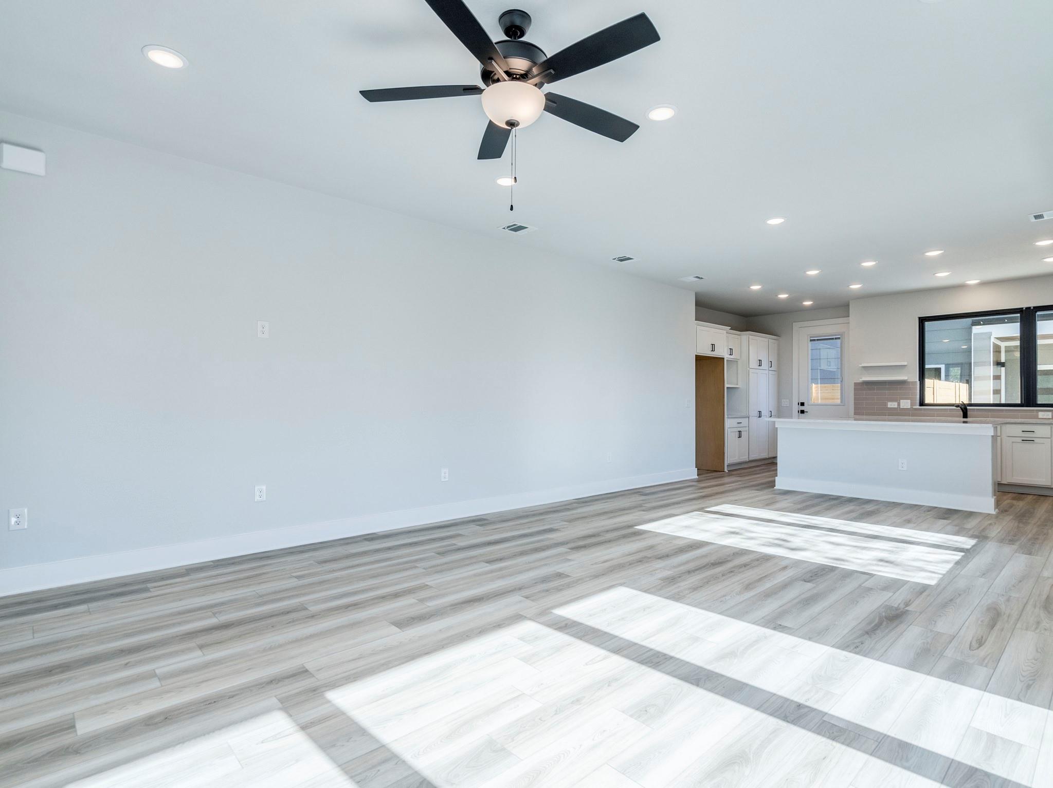 206 E Wonsley Drive Austin TX 78753