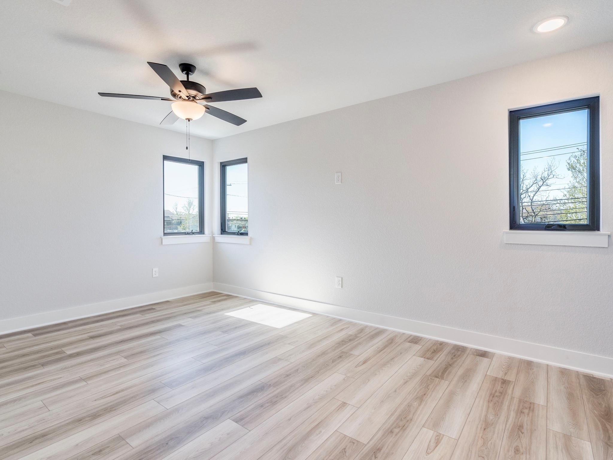 206 E Wonsley Drive Austin TX 78753