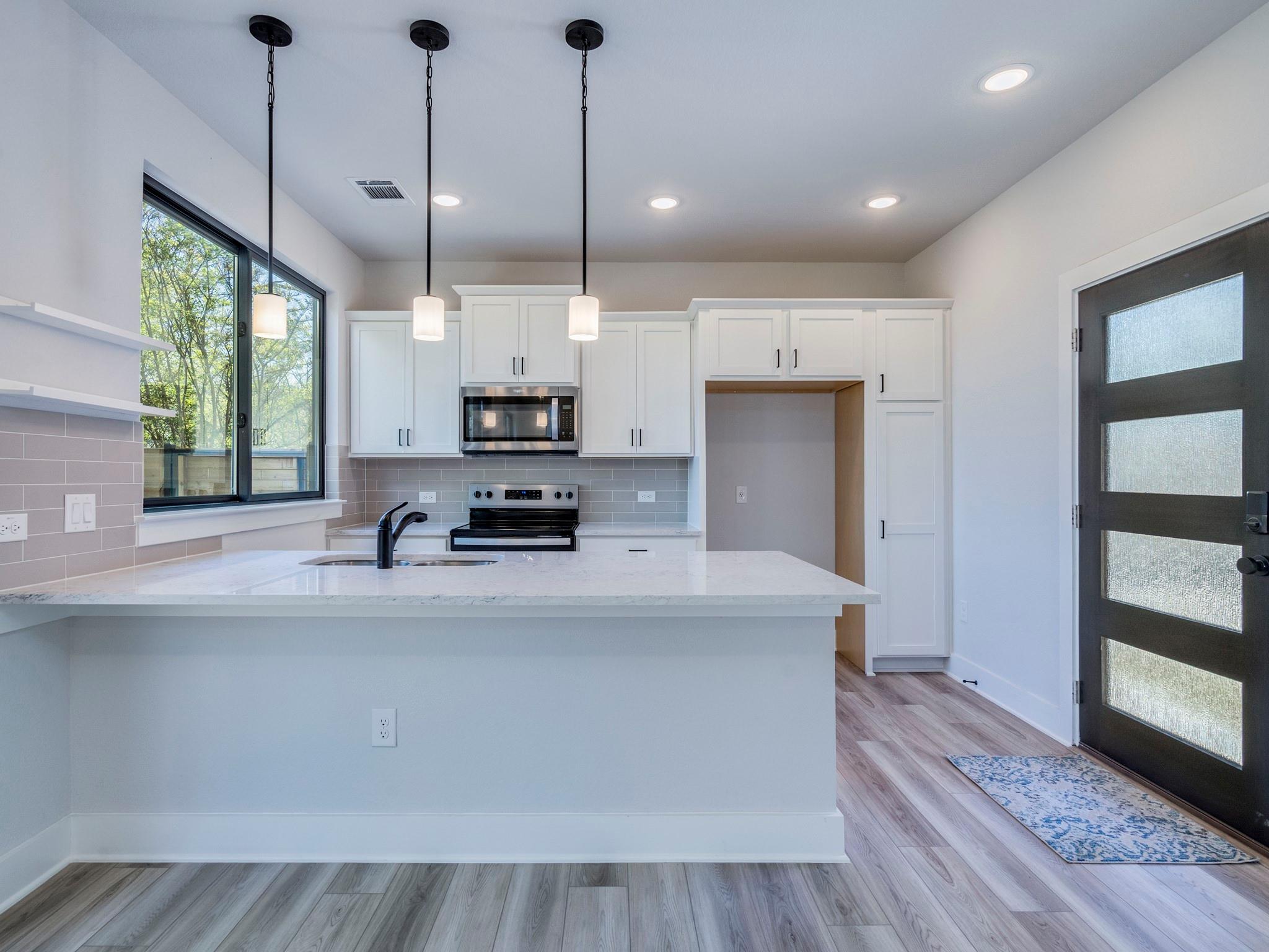 206 E Wonsley Drive Austin TX 78753