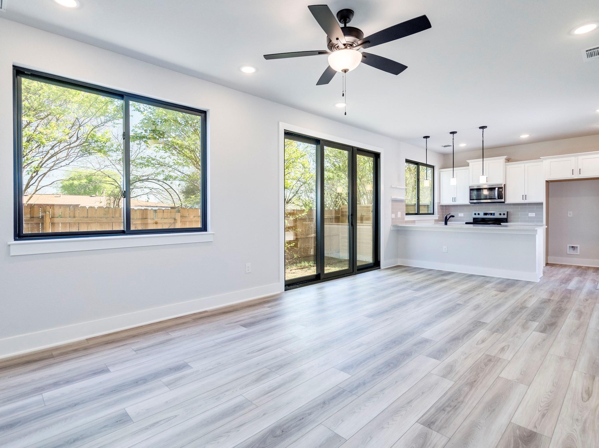 206 E Wonsley Drive Austin TX 78753