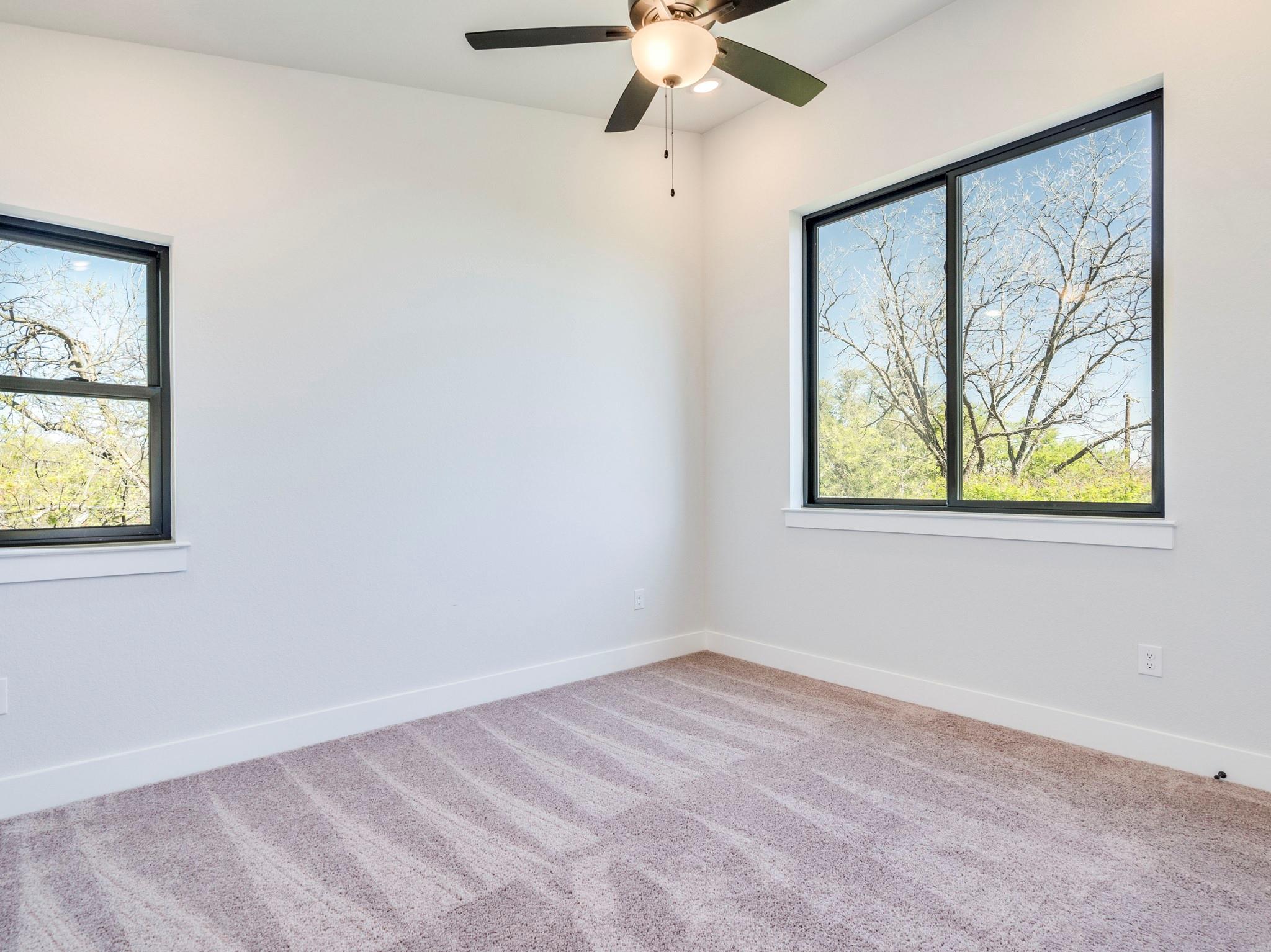 206 E Wonsley Drive Austin TX 78753