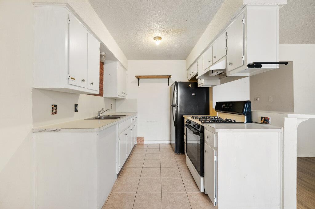 902 Glazier Circle Austin TX 78753