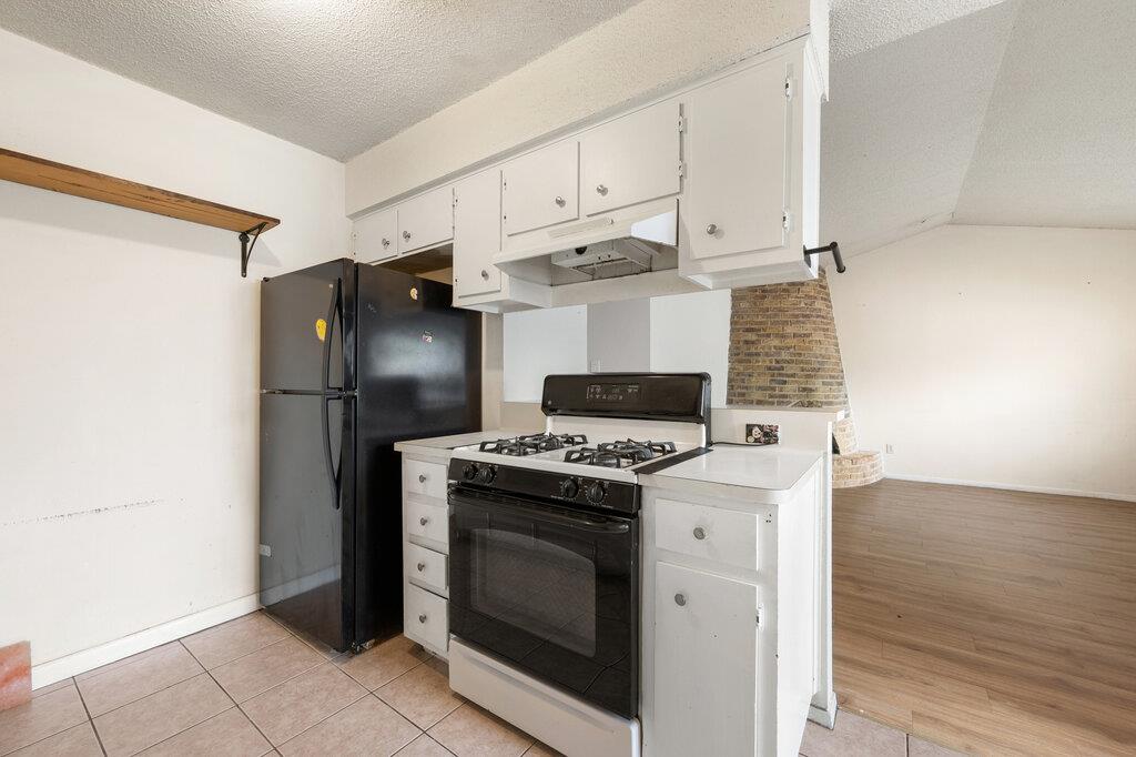 902 Glazier Circle Austin TX 78753