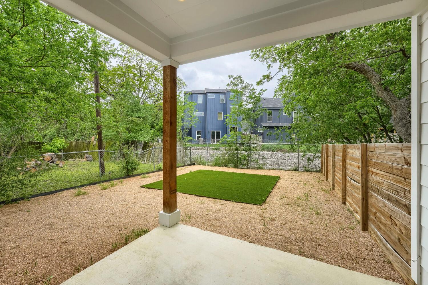 4805 Sara Drive Austin TX 78721